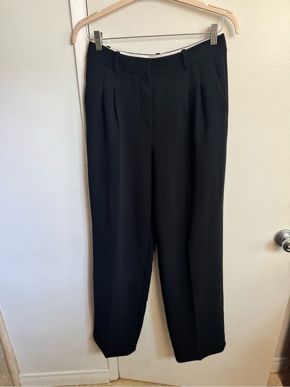 Aritzia Wilfred The Effortless Pant
